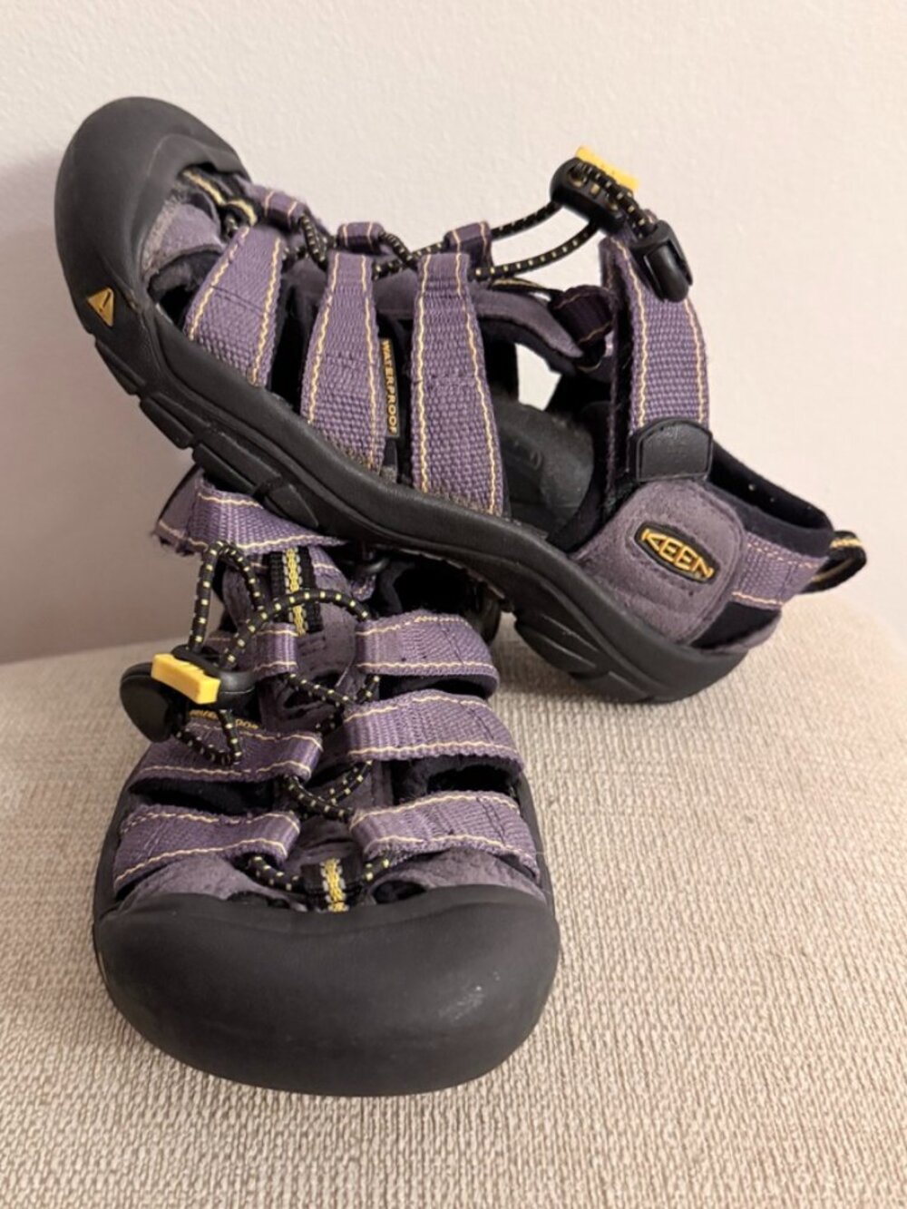 KEEN Kids Newport H2 Waterproof Sandal Size 13 Little Kid Water Hiking Purple